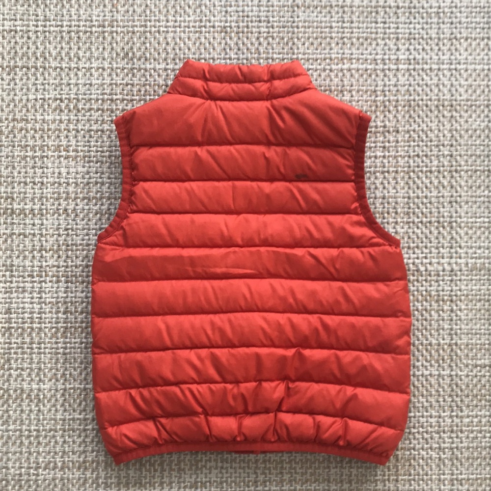 Patagonia Down Vest (size 12-18m) - Picture 2 of 7